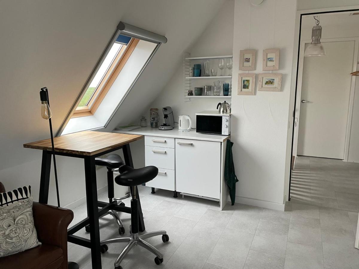 Vrijplaats Bed & Breakfast Oosterend  Bagian luar foto